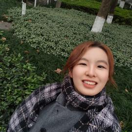 Yifei Han 韩逸飞